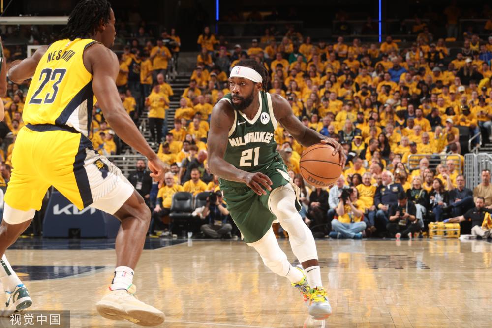 赵杰稳居首 赵杰稳居首