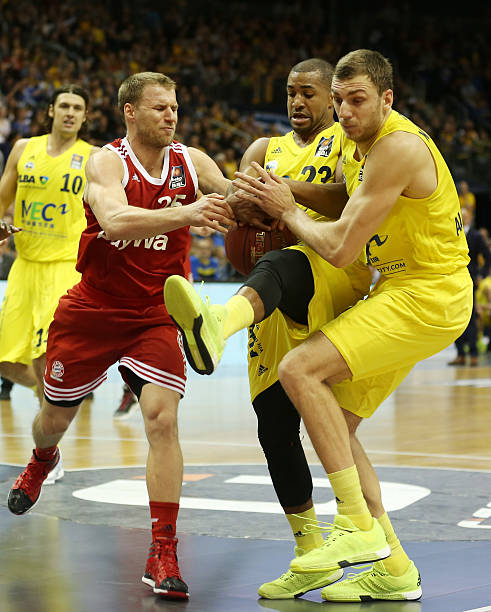 瓦略斯转会 瓦略斯转会